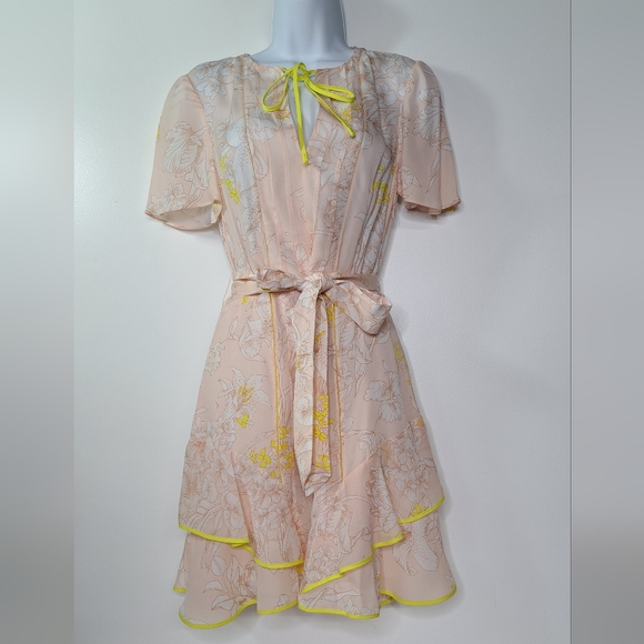 Reiss Carlotta Short Flutter Sleeve Dress in Blush Size US 4 - Picture 5 of 16